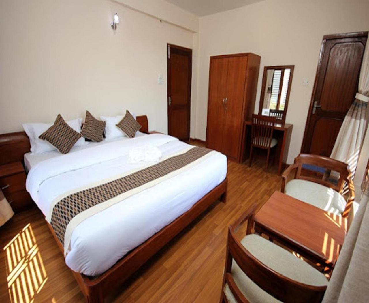 Hotel Teo International Near Delhi Airport By-Tu Casa Нью-Дели Экстерьер фото