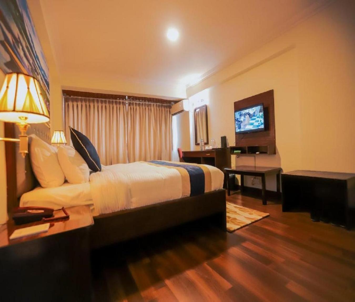 Hotel Teo International Near Delhi Airport By-Tu Casa Нью-Дели Экстерьер фото