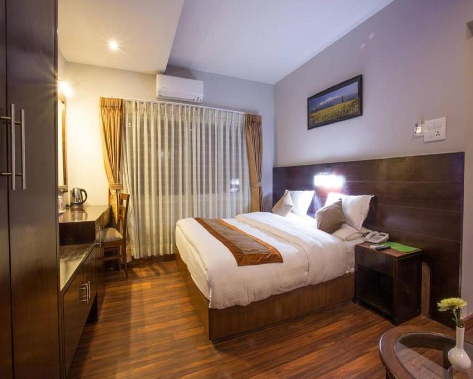 Hotel Teo International Near Delhi Airport By-Tu Casa Нью-Дели Экстерьер фото
